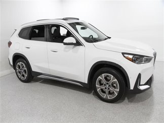 Used 2025 BMW X1 xDrive28i image 1