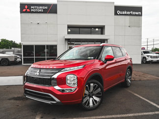 New 2025 Mitsubishi Outlander SEL image 1
