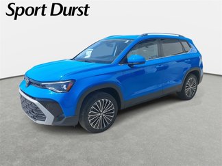 New 2025 Volkswagen Taos SE image 1