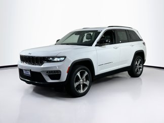 Used 2023 Jeep Grand Cherokee Limited image 1