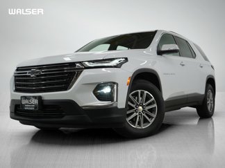 Used 2023 Chevrolet Traverse LT image 1