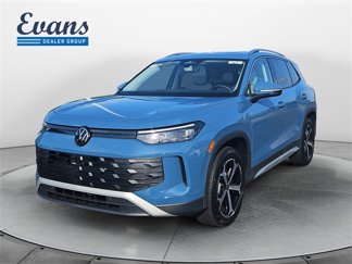 New 2025 Volkswagen Tiguan SE image 1