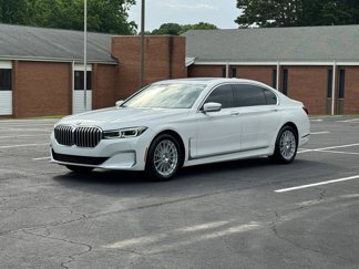 Used 2020 BMW 740i image 1