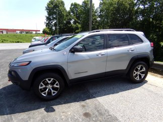 Used 2014 Jeep Cherokee Trailhawk w/ Comfort/Convenience Group image 1