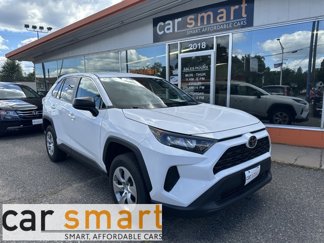Used 2022 Toyota RAV4 LE image 1