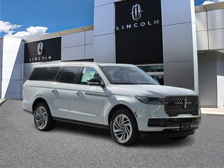 New 2025 Lincoln Navigator L Reserve image 1
