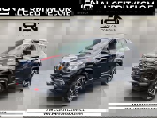 Used 2024 Jeep Compass Trailhawk image 1