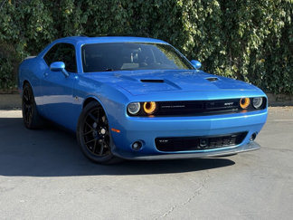 Used 2015 Dodge Challenger R/T Scat Pack w/ Leather Interior Group image 1