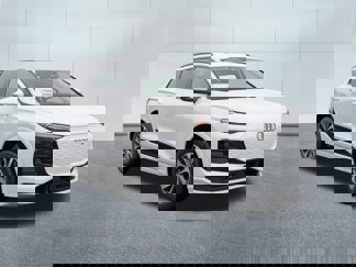 New 2025 Audi Q6 e-tron Premium Plus image 1