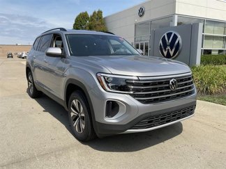 New 2026 Volkswagen Atlas SE image 1