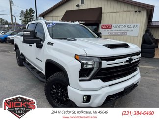 Used 2024 Chevrolet Silverado 2500 LTZ w/ LTZ Plus Package image 1
