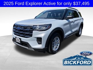 Used 2025 Ford Explorer Active image 1