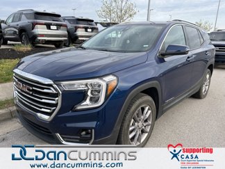 Used 2023 GMC Terrain SLT image 1