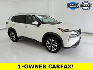 Used 2021 Nissan Rogue SV image 1