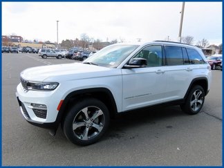 New 2025 Jeep Grand Cherokee Limited image 1