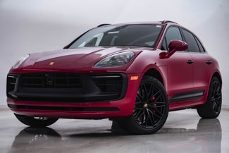 New 2026 Porsche Macan GTS image 1