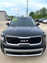Used 2023 Kia Telluride EX w/ EX Captain's Chair Package image 1