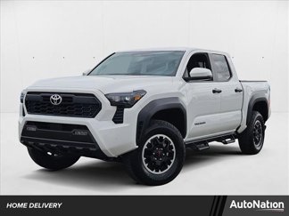 Used 2025 Toyota Tacoma TRD Off-Road image 1