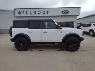 New 2025 Ford Bronco Badlands image 1