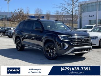 New 2025 Volkswagen Atlas Peak Edition SE image 1