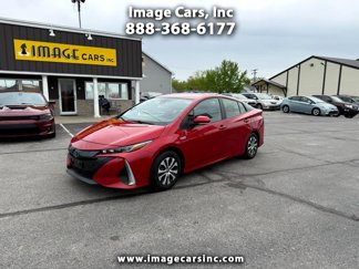 Used 2021 Toyota Prius Prime LE image 1