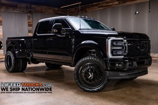 Used 2024 Ford F450 Platinum image 1
