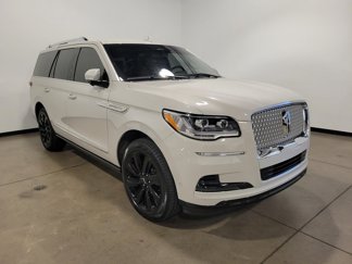 Used 2024 Lincoln Navigator Reserve image 1