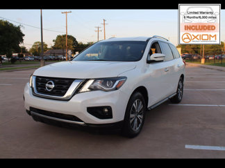 Used 2019 Nissan Pathfinder SV image 1