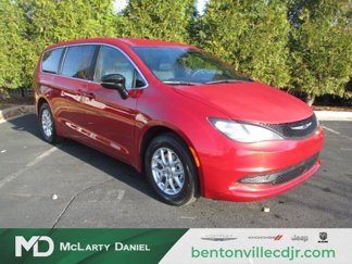 New 2025 Chrysler Voyager LX image 1