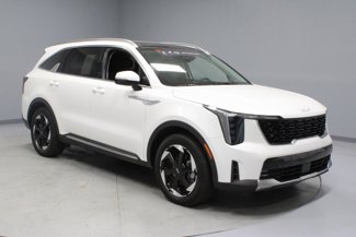 Used 2025 Kia Sorento EX image 1