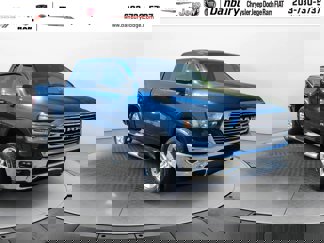 Used 2021 RAM 1500 Laramie image 1