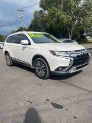 Used 2020 Mitsubishi Outlander SEL image 1