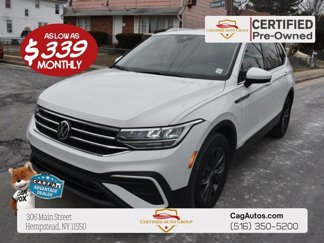Used 2024 Volkswagen Tiguan SE image 1