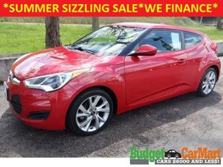 Used 2016 Hyundai Veloster image 1