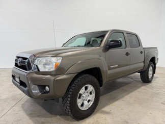 Used 2015 Toyota Tacoma 4x4 Double Cab image 1