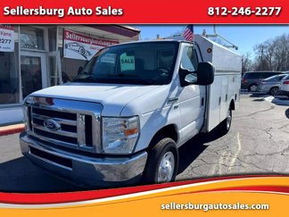 Used 2015 Ford E-350 and Econoline 350 Super Duty w/ Power Windows & Locks Group image 1