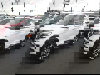 Used 2024 Ford Explorer Limited image 1