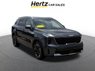 Used 2024 Kia Sorento S image 1