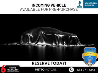 Used 2015 Ford Expedition XLT image 1
