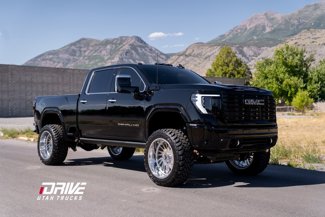 Used 2025 GMC Sierra 3500 Denali Ultimate image 1