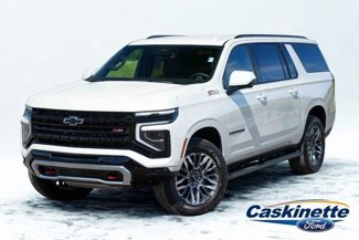 Used 2025 Chevrolet Suburban Z71 image 1