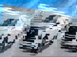 New 2025 INFINITI QX80 Luxe image 1
