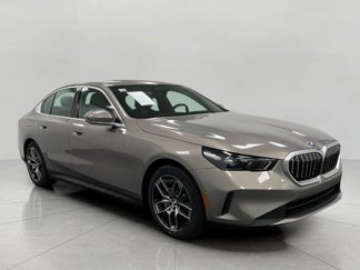 New 2026 BMW 530i xDrive image 1