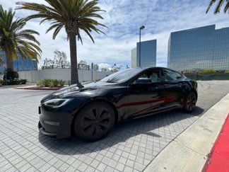 Used 2022 Tesla Model S image 1