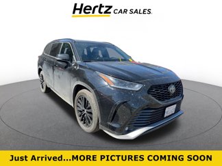Used 2024 Toyota Highlander XSE image 1