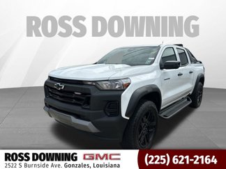 Used 2025 Chevrolet Colorado Trail Boss w/ Midnight Edition image 1