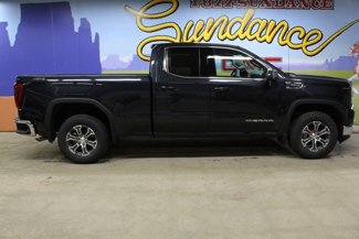 New 2025 GMC Sierra 1500 SLE w/ Preferred Package image 1