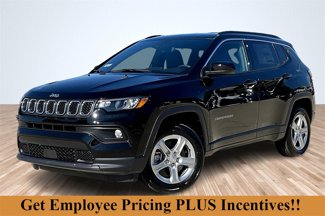 New 2025 Jeep Compass Latitude image 1