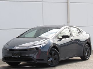 New 2026 Toyota Prius LE image 1