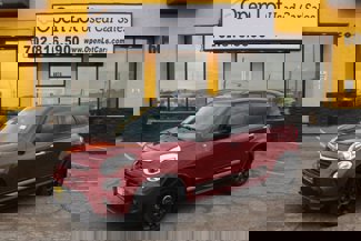 Used 2017 FIAT 500L Trekking w/ Popular Equipment Package image 1